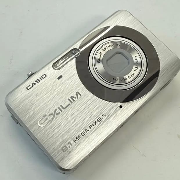 카시오 엑슬림 EX-Z80 (토모토모,선미 디카)