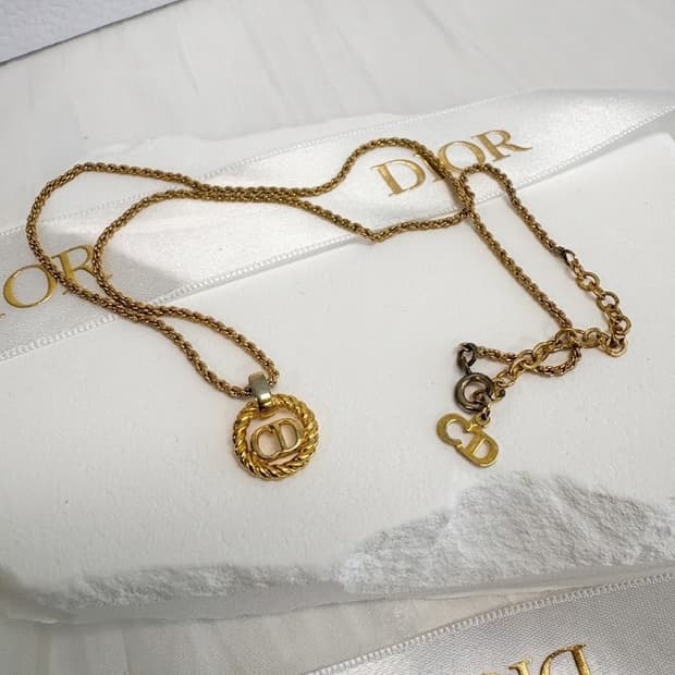 👑[급처!!] 디올 빈티지 CD 트위스트 로프 네크리스 ✨