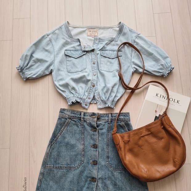 [GUESS] 게스 정품 스퀘어넥 퍼프 데님 블라우스 (S)