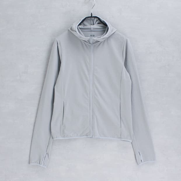 UNIQLO _ AIRism hoodie