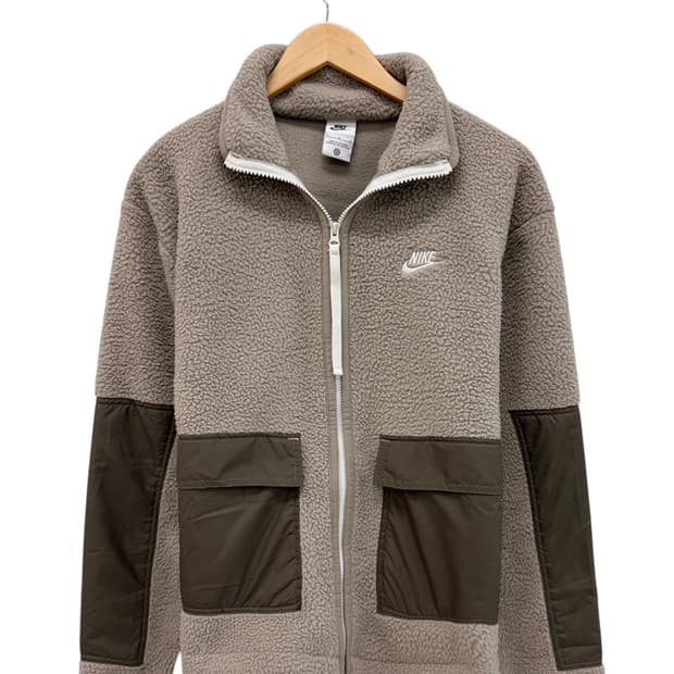 나이키 에센셜 셰르파 플리스 브라운 (L) 