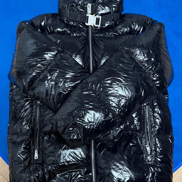 4) 몽클레어 알릭스 마호가누스 블랙