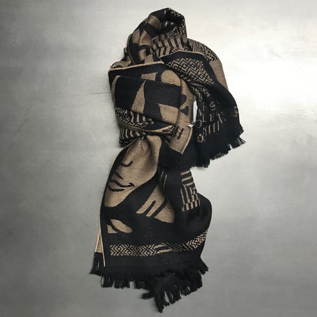 베르사체 메두사 머플러