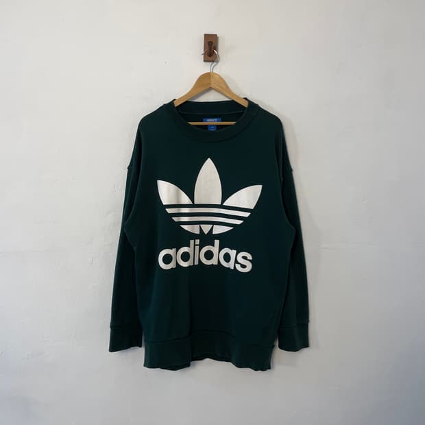 아디다스 맨투맨 