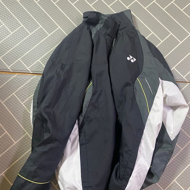 일본빈티지 요넥스바람막이