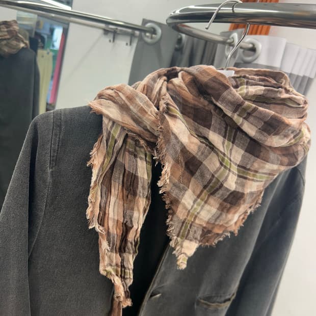 리저시블 체크패턴 스카프