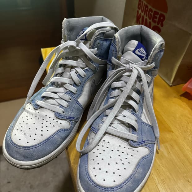 조던 1 하이 하이퍼로얄