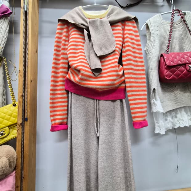 타미힐피거스트라이프 니트. 캐시미어100% 팬츠