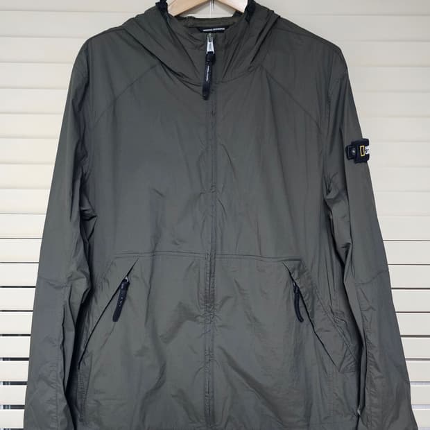 내셔널지오그래픽 후드 바람막이 점퍼 카키 XXXL