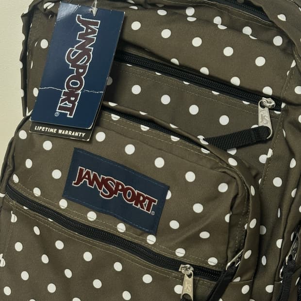 잔스포츠 카키 도트 백팩