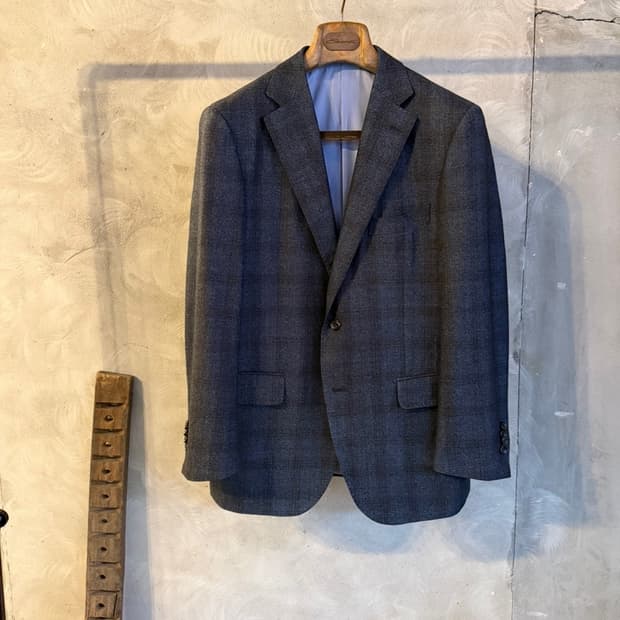 갤럭시 스페셜 에디션 자켓 100