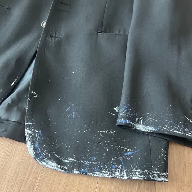 아더에러 블랙 페인팅 자켓 A1