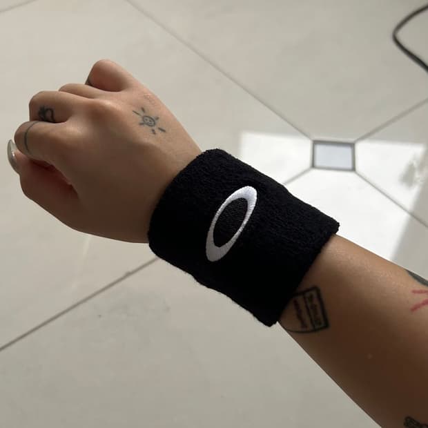 WRIST BAND 손목 밴드 23.0 FOS901439