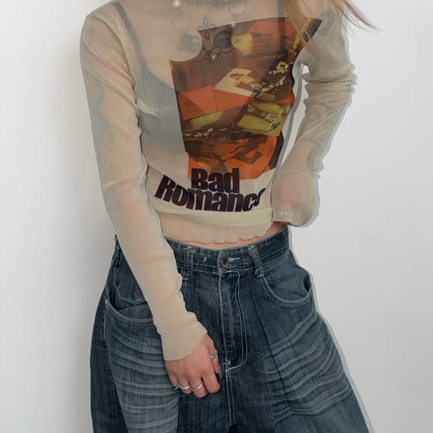 아이보리 프린팅 시스루 긴팔티 