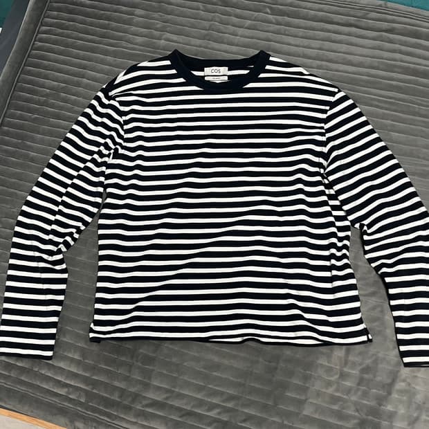 코스 스트라이프 롱슬리브 네이비