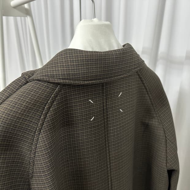 [46] 메종 마르지엘라 백스티치 발마칸 아웃라인 피오코트