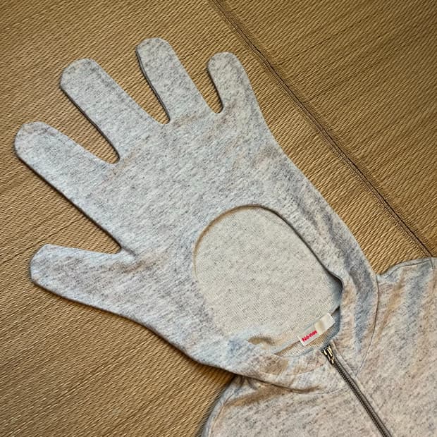 Ne net finger hood zip up