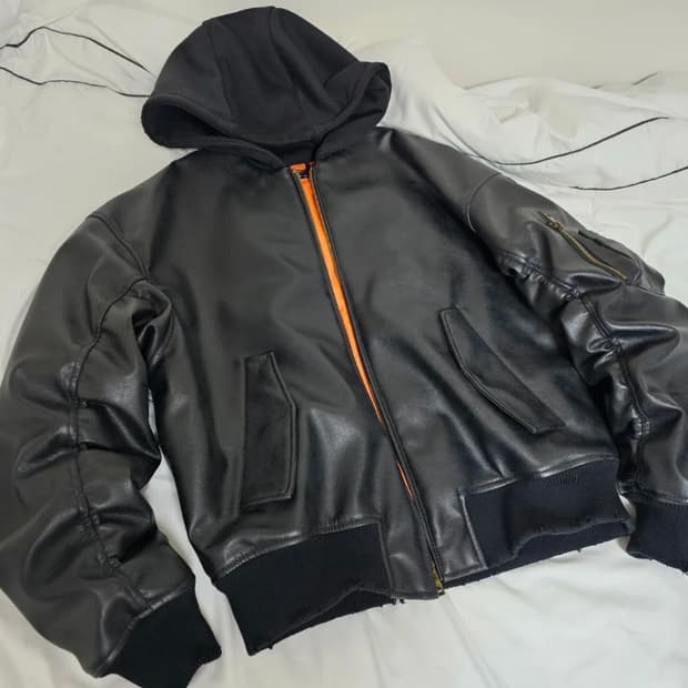 자라 빈티지 항공 가죽 자켓 블랙