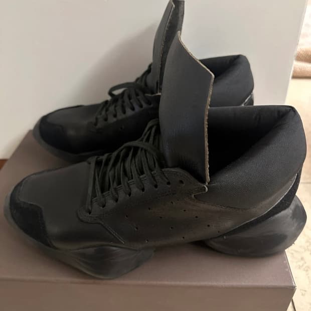 릭오웬스 아디다스 비셔스 러너