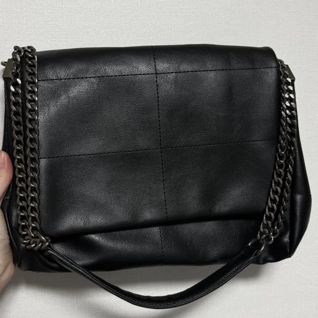 자라 ZARA 락 플랩 체인 숄더백 (유나가방)