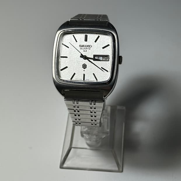 SEIKO quartz QZ