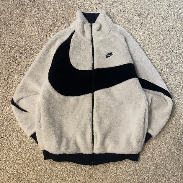 나이키 후리스 ⭐️1171