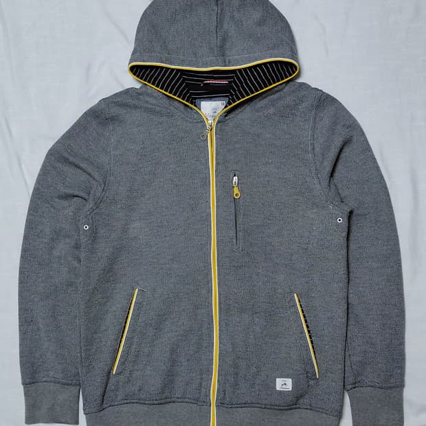 [M] Mitsumine 미츠미네 옐로우 포인트 후드 집업