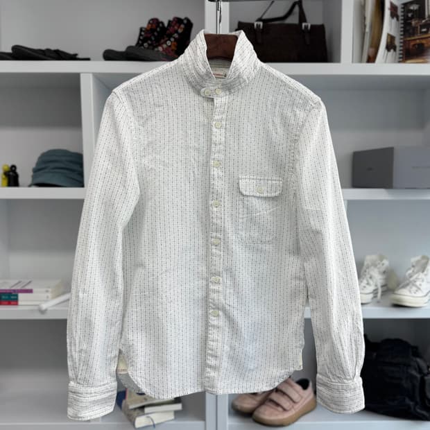 eternal 숄카라 셔츠