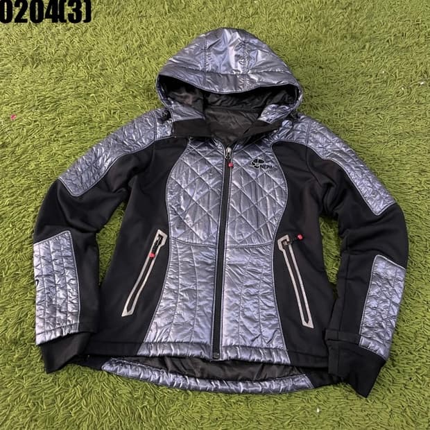 네파 퀼팅 방풍 자켓