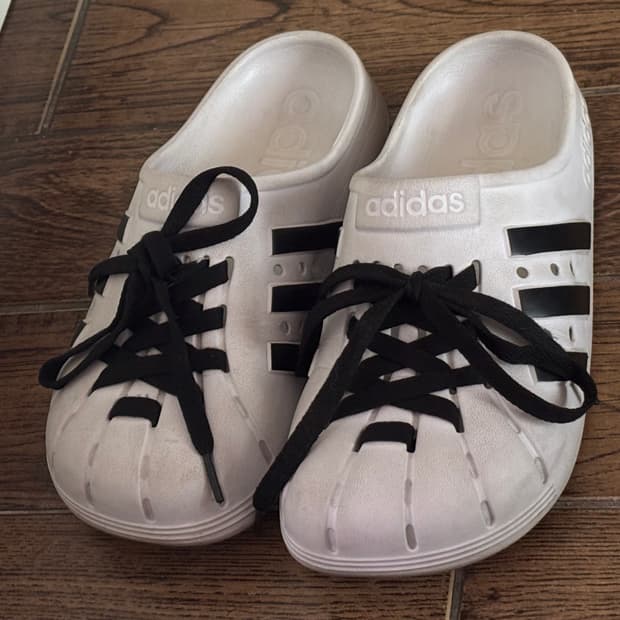 아디다스 아딜렛 클로드 화이트 245