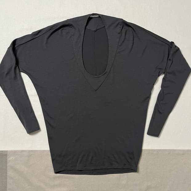 헬무트랭 울 컷앤소 니트 helmut lang 기모노소매 티어드롭넥