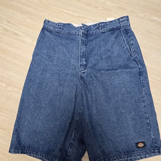 디키즈 버뮤다 데님 42283 루즈핏 데님
- 36