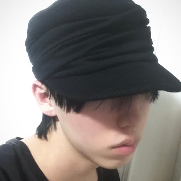카시라 드레이프 와이어 니트 캡