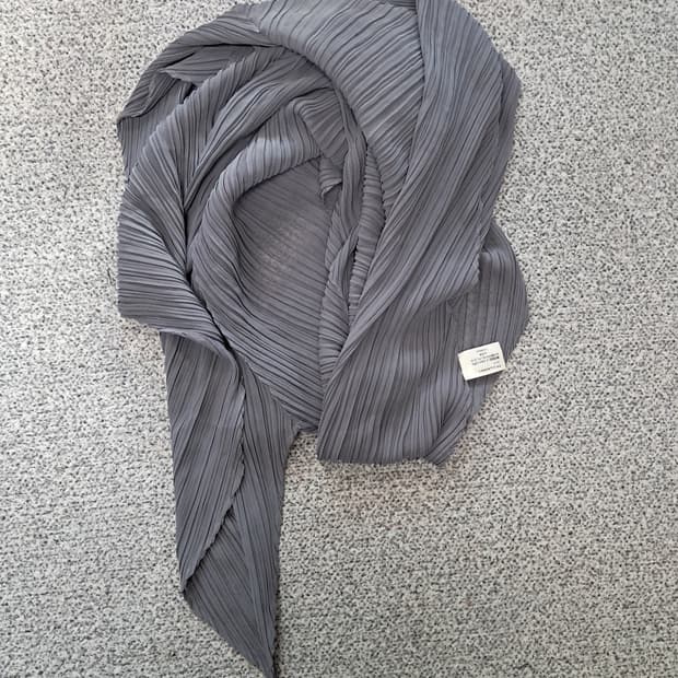 이세이미야케 플리츠 주름 스카프