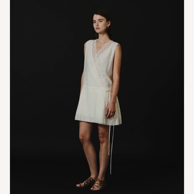 게드 Lace trim wrap dress