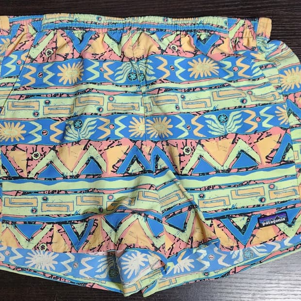 파타고니아 베기스 숏팬츠 5인치 반바지 아즈텍 L