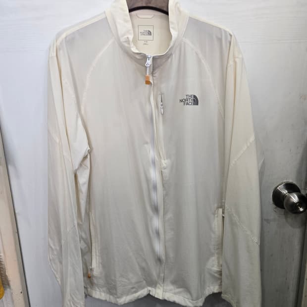 110,2XL)) THE NORTH FACE 노스페이스 바람막이 점퍼!