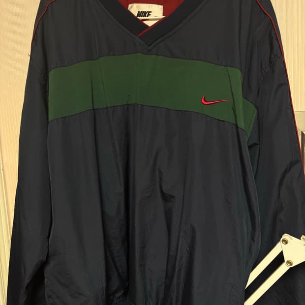 빈티지 나이키 바람막이 판매합니다.