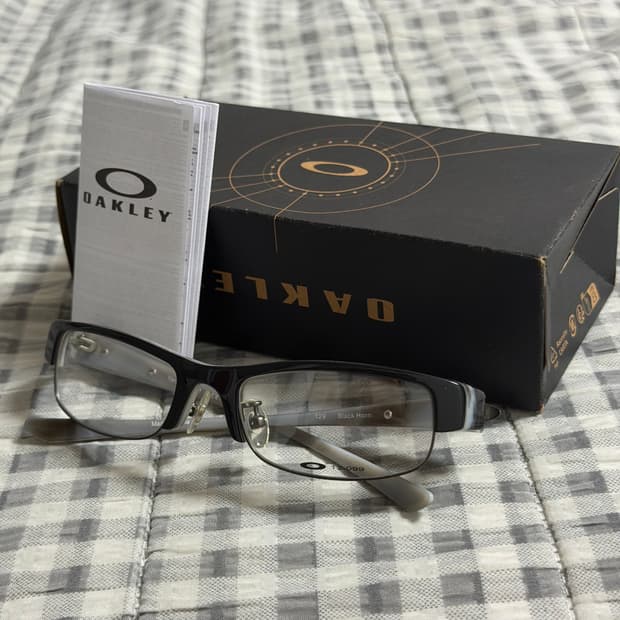 (OS) OAKLEY 오클리 YARDSTICK 1.1 혼 안경 블랙