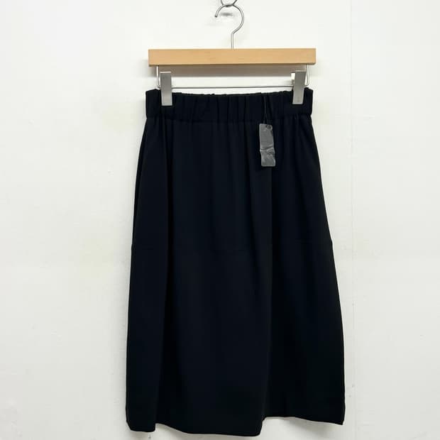 ESTNATION 레이온 블랙 스커트 (JAPAN MADE)