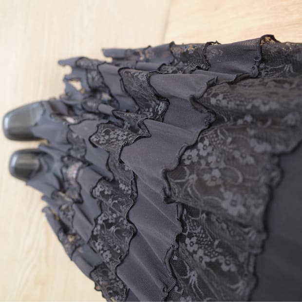 Lace long skirt