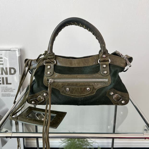 발렌시아가 모터백 포니헤어