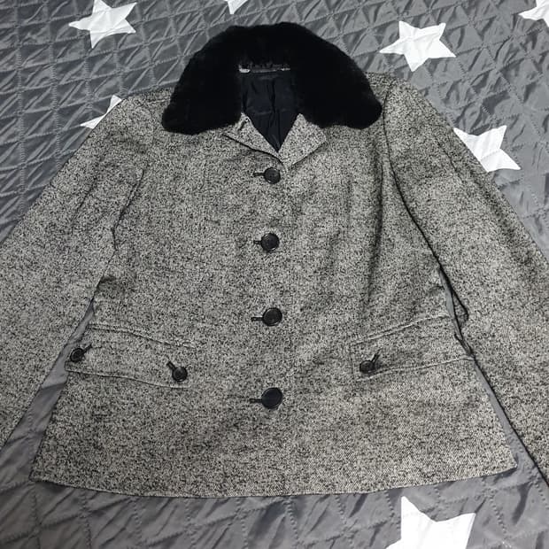 버버리 일본판 밍크퍼 트위드 자켓 (42사이즈)