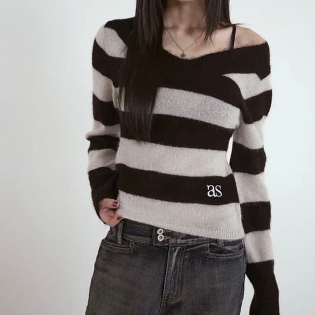 애즈온 포니 니트
