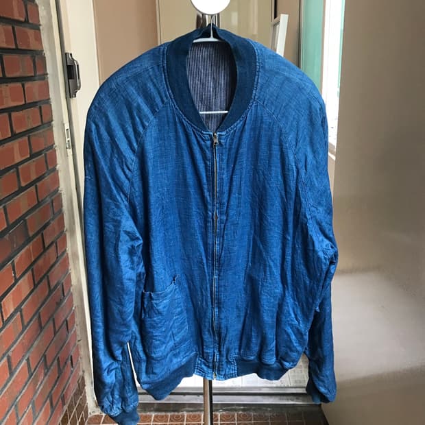 캐피탈 리버시블 봄버