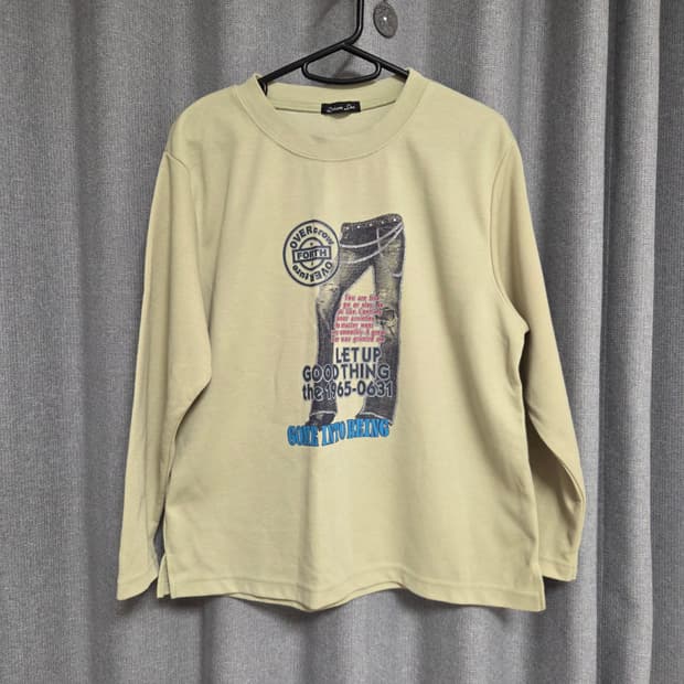 Datum Japan y2k 긴팔 티셔츠 M-L