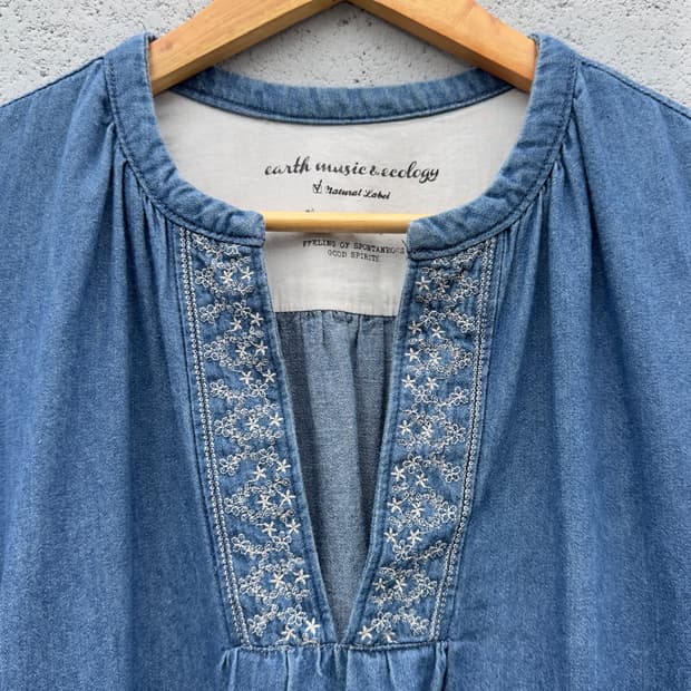 플로럴 자수 데님 원피스