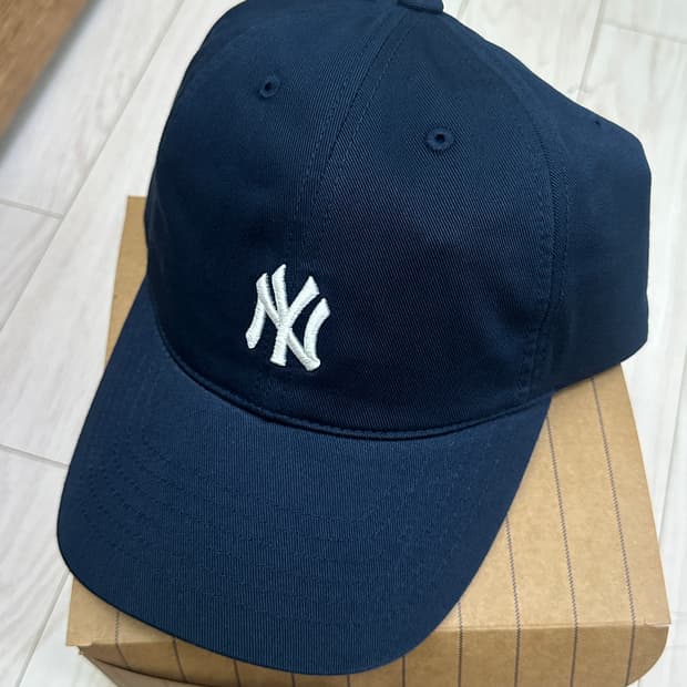 MLB 엠엘비 양키스 볼캡 루키언스트럭쳐 볼캡