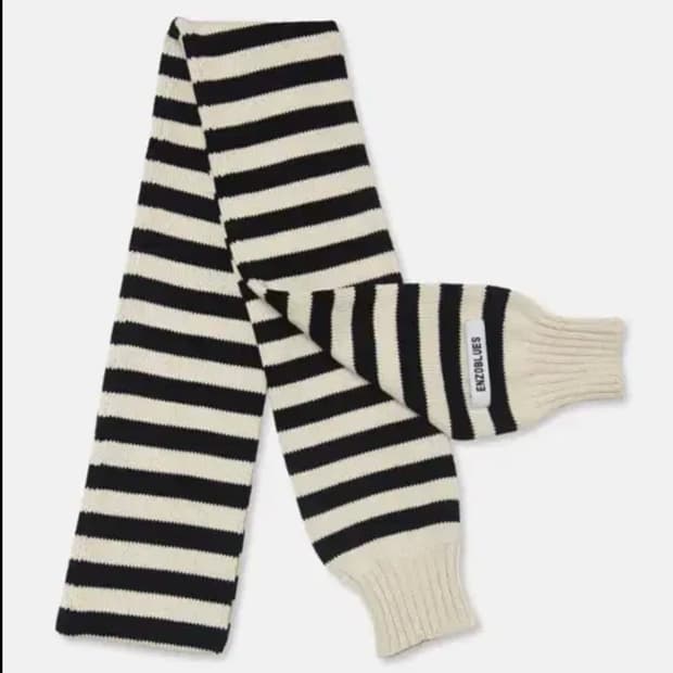 엔조블루스 머플러