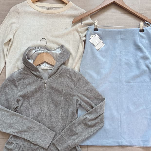 아이보리니트/스카이블루 스커트/레스트로즈 집업